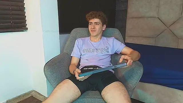 Tyler_Mcrey Chat XXX live