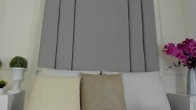 CannelaSmith Live XXX-Chat