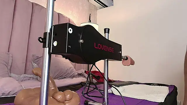 HallyBansのライブXXXチャット