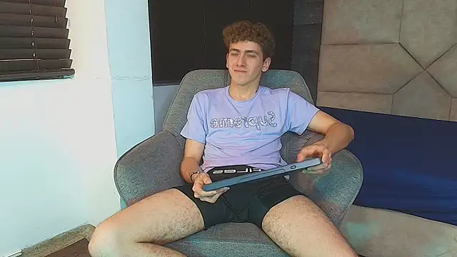 Tyler_Mcreyn Live XXX chat
