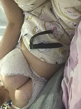 AlevNaz Adlı Modelin Canlı XXX Sohbeti