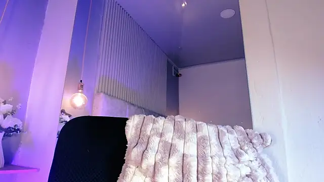 Hanna_danniels Adlı Modelin Canlı XXX Sohbeti