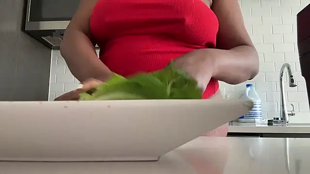 CarmenCash__ Adlı Modelin Canlı XXX Sohbeti