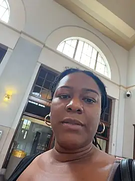 GirthGoddessCoco 라이브 XXX 채팅