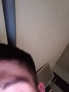 XXX chat uživo modela Oliver_LA