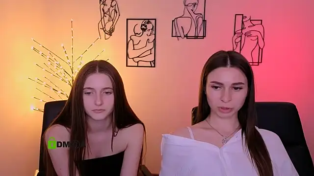 Онлайн чат XXX nekky_mouse