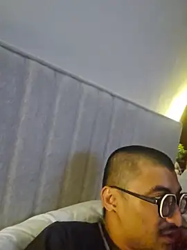 Lokomo32 Live XXX-Chat