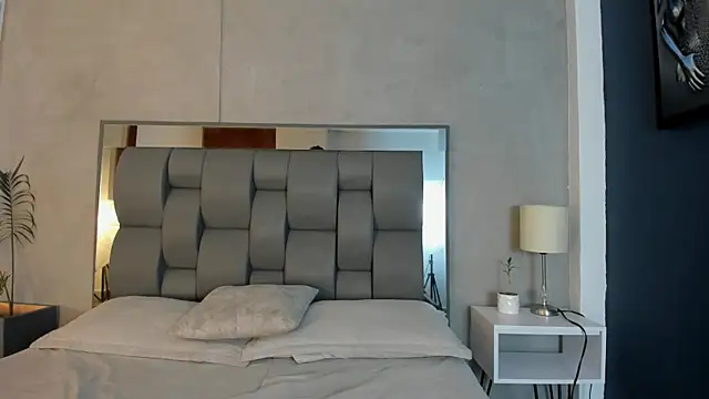 Charlie___Musk live XXX chat