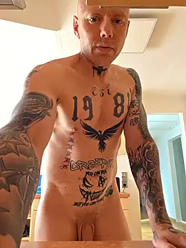 BeYourToy Webcam-Show