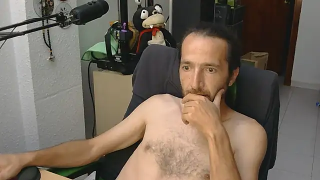 softail85's Live XXX Chat