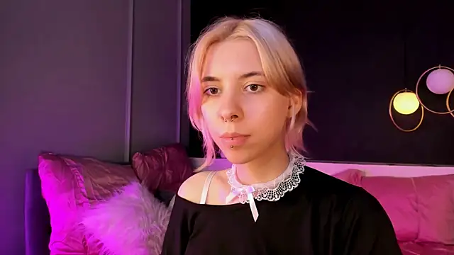 צ'אט XXX בשידור חי של Camilla_Evers