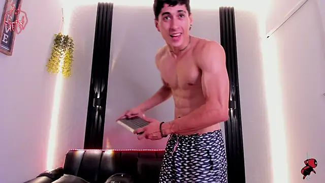 Chatroom XXX en direct de Dark_Valentino_