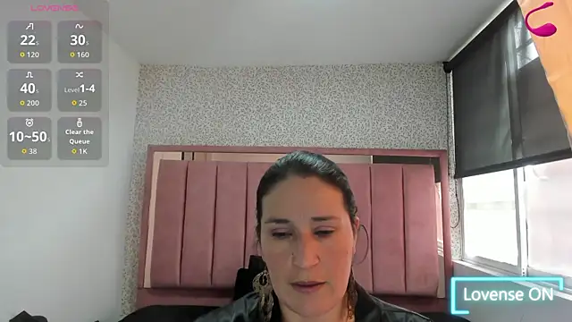 Chat XXX en directo de Barbara_fox__