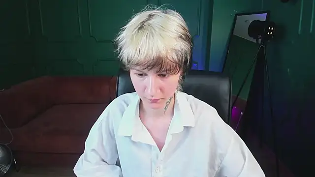 Chat XXX en directo de Senpai_Sins
