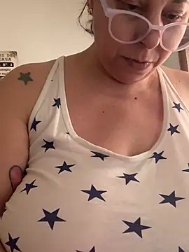 LupitaHaze's Live XXX Chat