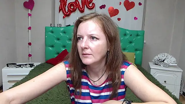 MeganPirs – Naživo XXX chat