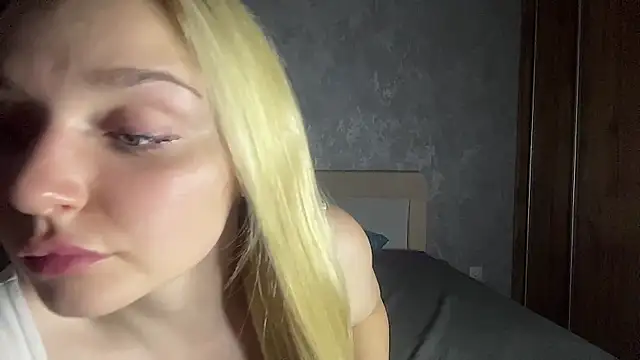Chat +18 de EvelynStars ao vivo