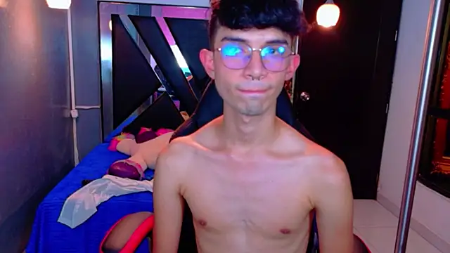 LiamHeatx – Live XXX-chat