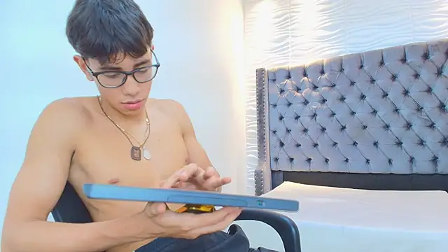 Lenny_knox2 Live XXX-Chat