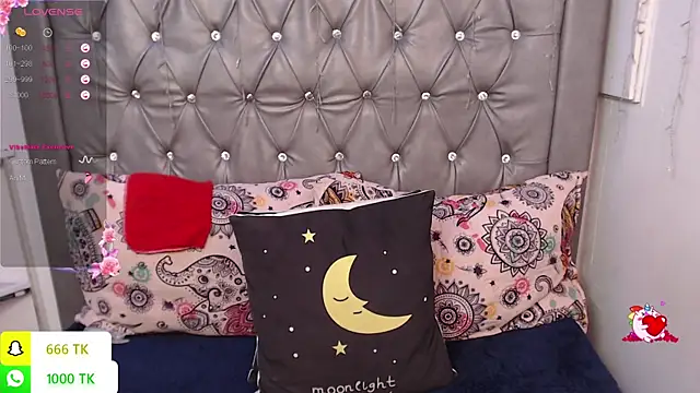 LAILAGUMMY লাইভ XXX চ্যাট