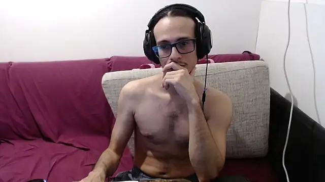 Chat +18 de cholitohermoso ao vivo