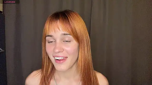 lovely_redhead Obrolan Langsung XXX