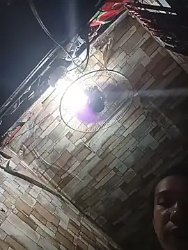 manilafoxts – Kamerová šou