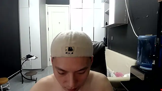 yichen008 XXX чат на живо