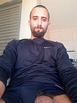 Czat XXX na żywo – Luccareli10