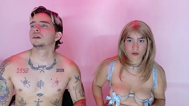 Chat XXX en directo de AliceandMax