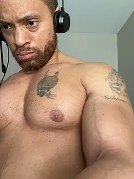 Fathero1time Chat XXX live