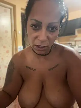 wildfarmbabe's Live XXX Chat