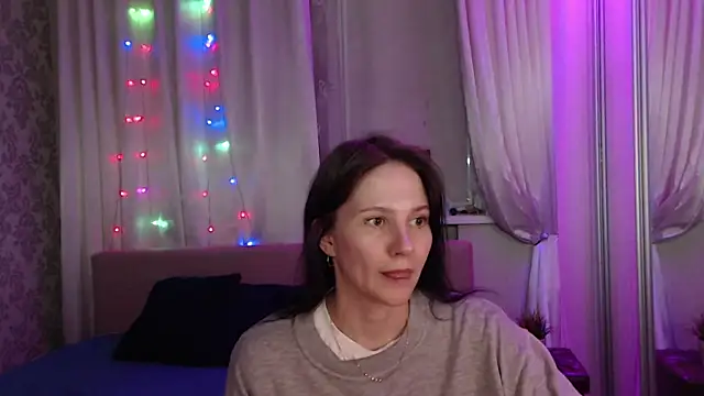 Zlata888: онлайн-секс-чат