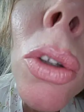 Chat +18 de stellahere8 ao vivo