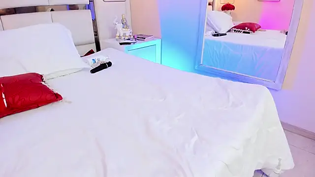 elizavenus Adlı Modelin Canlı XXX Sohbeti