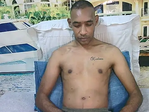 IndianMagicMike 即時 XXX 聊天