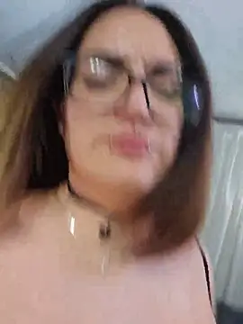 Karengenesisx's Live XXX Chat
