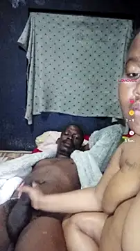 ChubbyMidgetxxx19: απευθείας συνομιλία ΧΧΧ