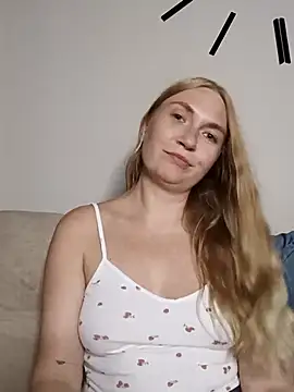 KisaVixen's Live XXX Chat