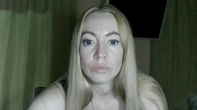 LensyTourels Live XXX-chat