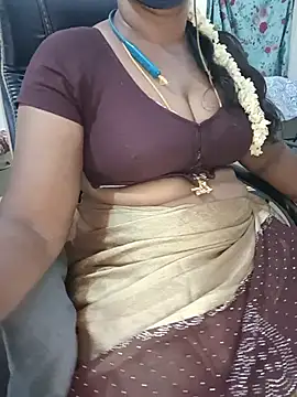 Tamil-hotwife live XXX chat