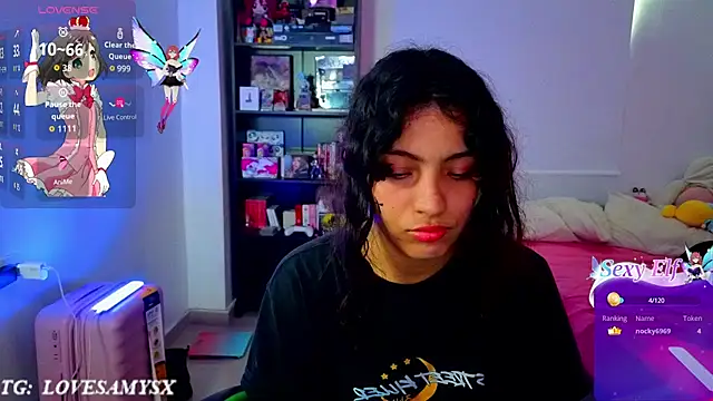 Chatroom XXX en direct de Lovelyamyy