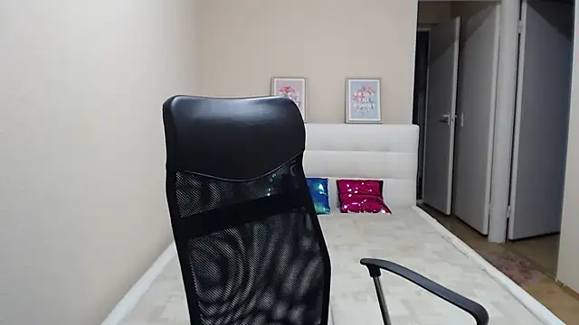 Chat +18 de AnnaSweet18 ao vivo