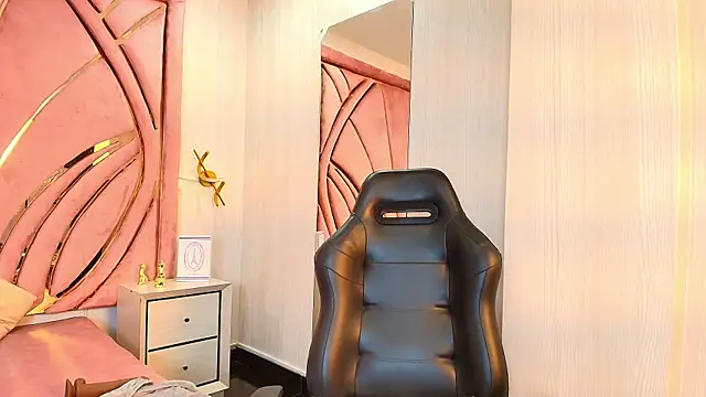 pamelaQenn2 라이브 XXX 채팅