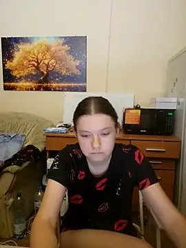 Czat XXX na żywo – JessicaHolland1
