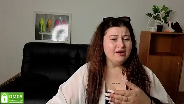 XXX chat uživo modela Katina_deeplou4
