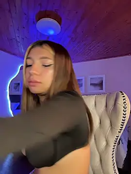 Chat +18 de Isabella18_pink ao vivo