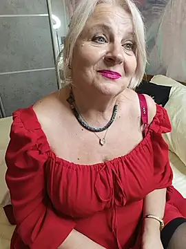 AvrilMillers Adlı Modelin Canlı XXX Sohbeti