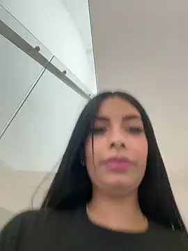 AlissonRossi XXX чат на живо