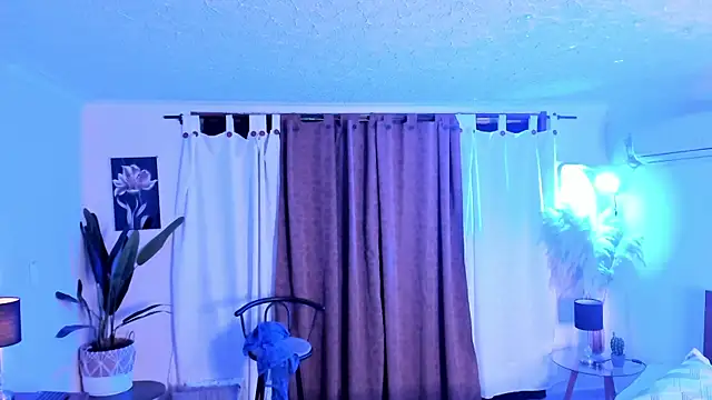 VampGirl1 Chat XXX live